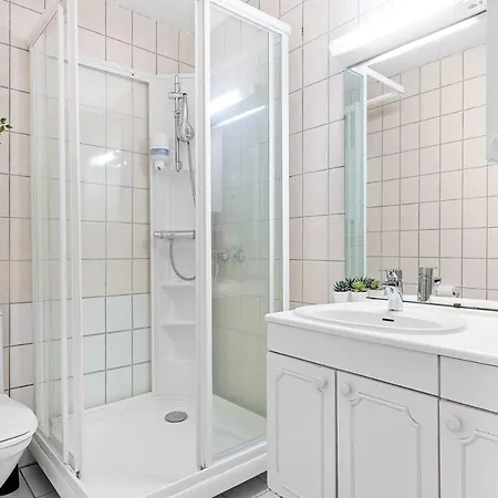 Apartment Private Large Double Next To Fish Market *