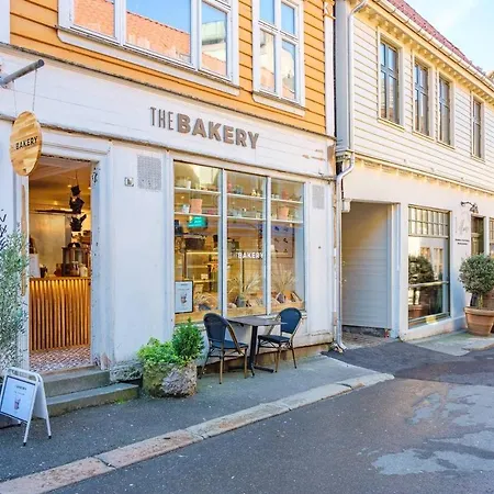 Apartment Private Large Double Next To Fish Market Bergen